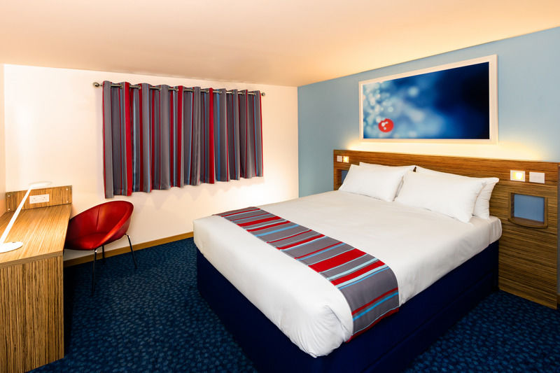 Travelodge Bristol Central Anchor Road Exteriér fotografie