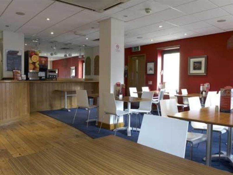 Travelodge Bristol Central Anchor Road Exteriér fotografie